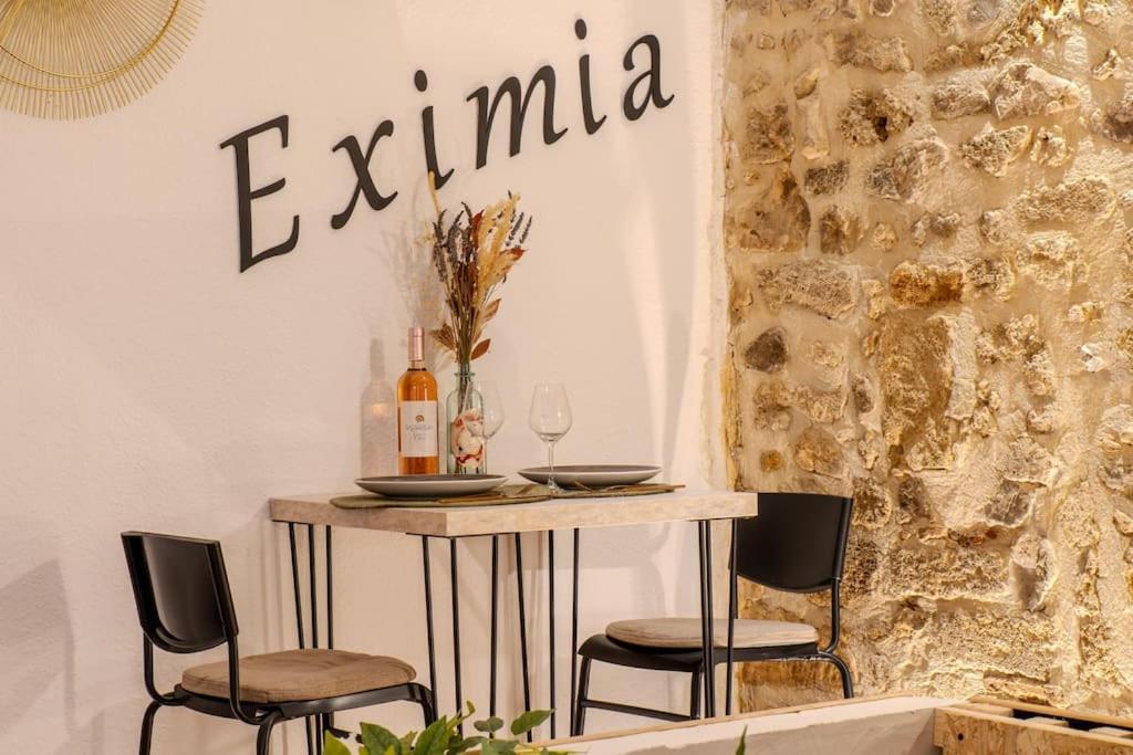 La Suite Eximia Avec Patio - Parking Souterrain Inclus - Centre Historique モンペリエ エクステリア 写真