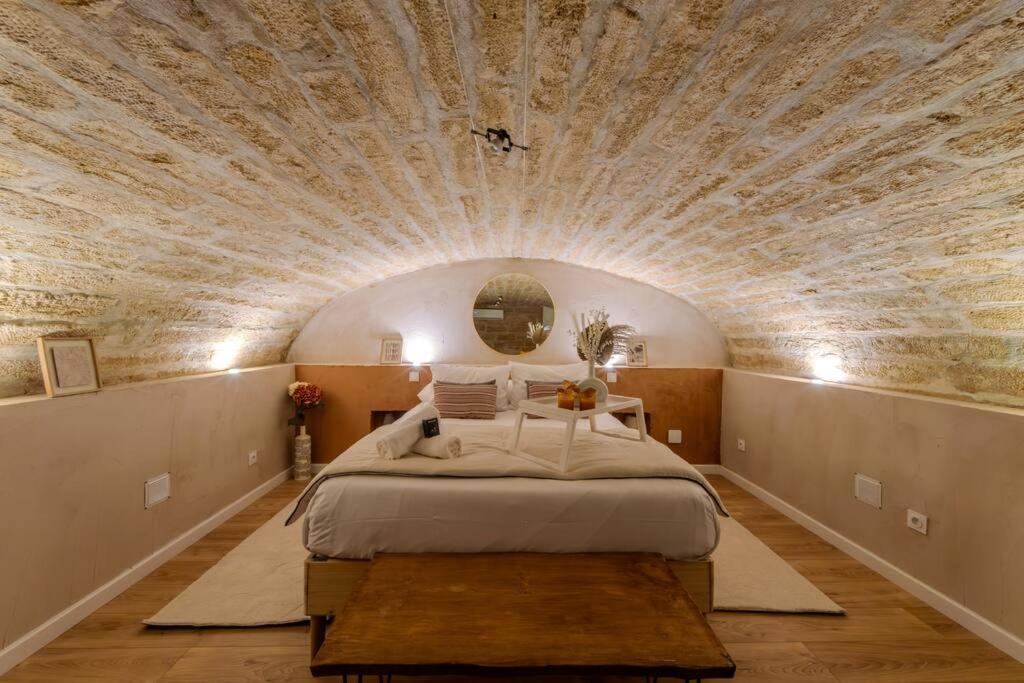 La Suite Eximia Avec Patio - Parking Souterrain Inclus - Centre Historique モンペリエ エクステリア 写真